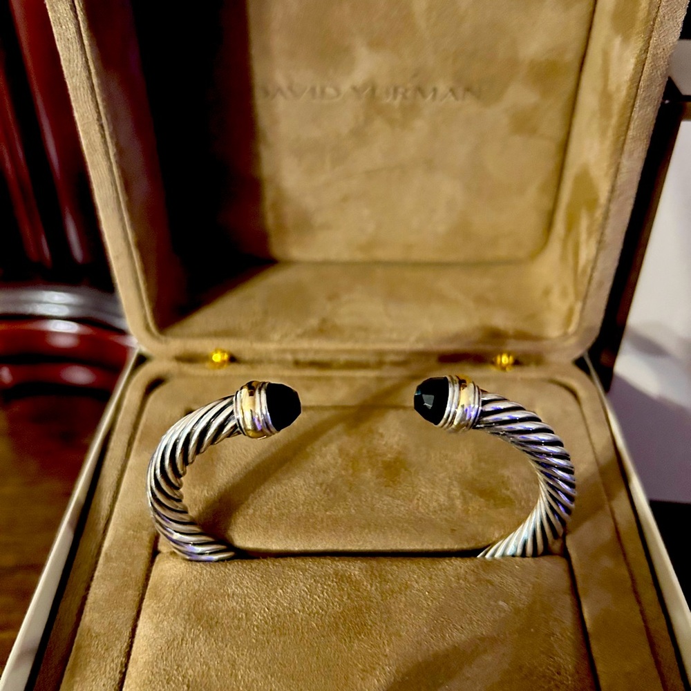 Classic Cable Bracelet
Sterling Silver with 14K Yellow Gold and Black Onyx, 7mm